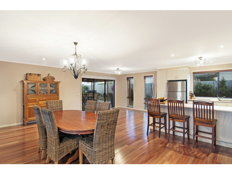 6 Olivia Way, Hastings VIC 3915