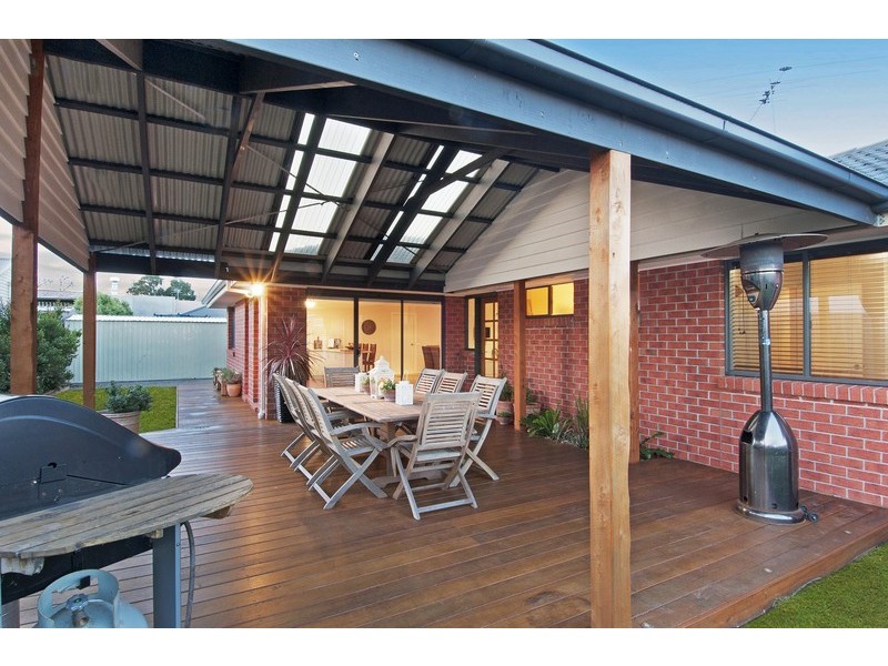 6 Olivia Way, Hastings VIC 3915