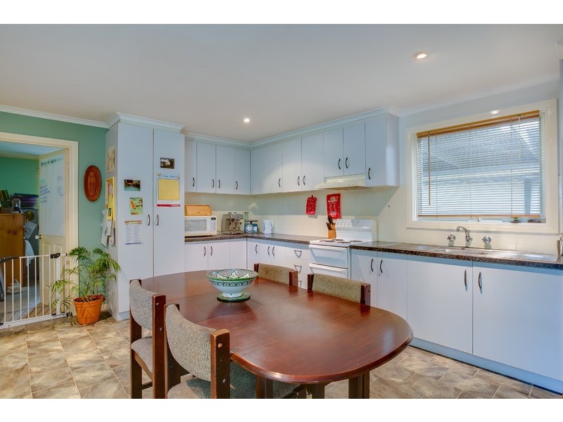 98 Dunlop, Bittern VIC 3918