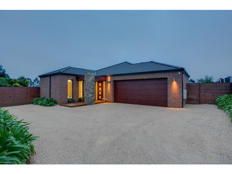 29 Matthew Circuit, Hastings VIC 3915