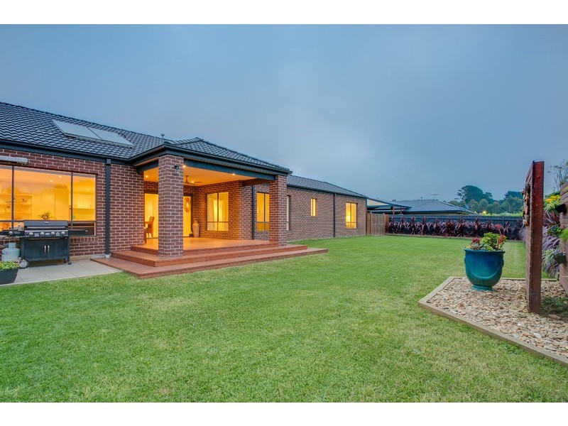 29 Matthew Circuit, Hastings VIC 3915