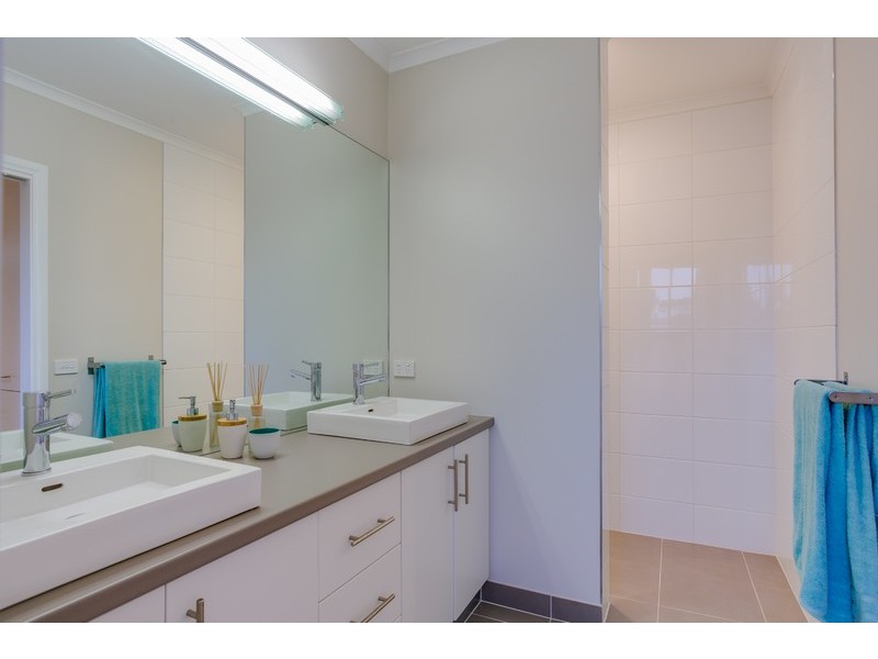 29 Matthew Circuit, Hastings VIC 3915