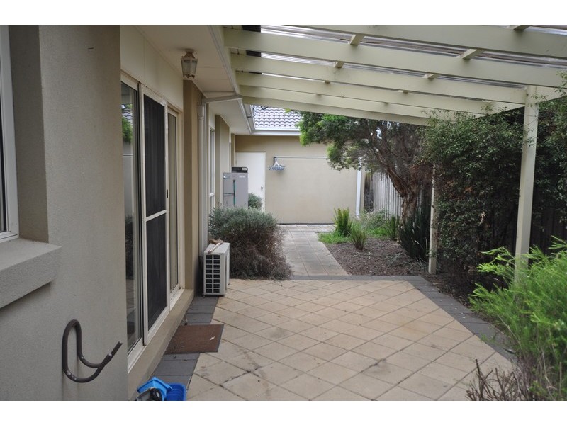 1/9 Nicholas Court, Hastings VIC 3915