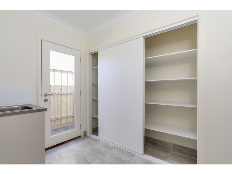 12 Eman Terrace, Hastings VIC 3915