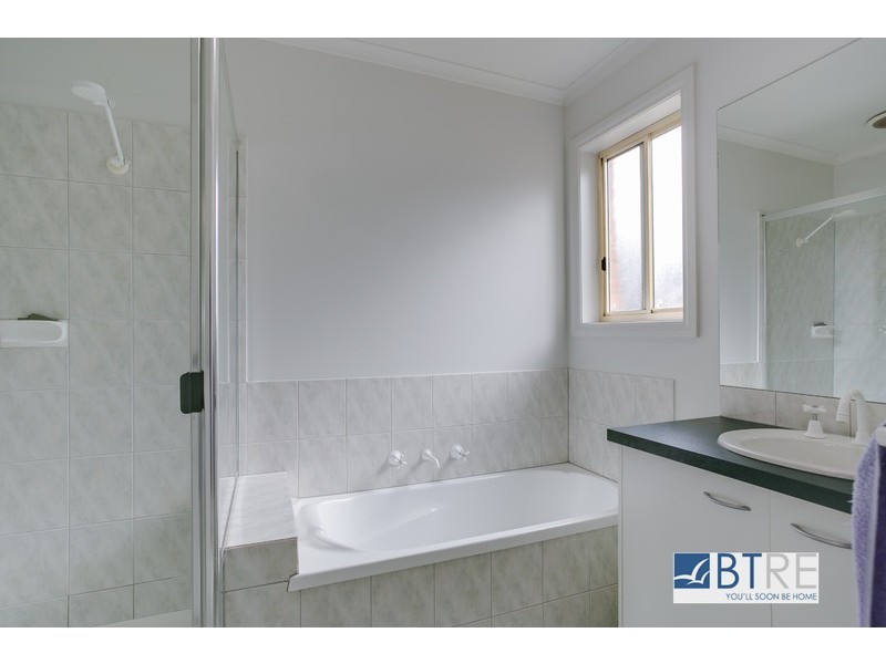 24 Coolstores Road, Hastings VIC 3915