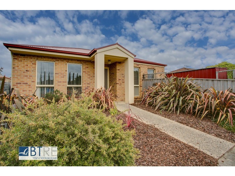 1/2A Simon Street, Hastings VIC 3915