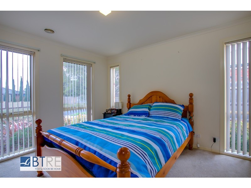 1/2A Simon Street, Hastings VIC 3915