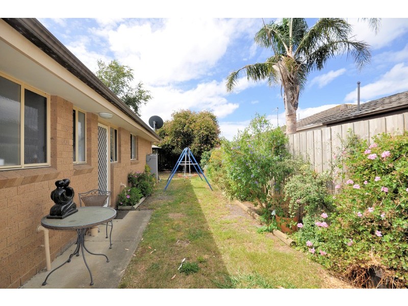 1/14 Spring Street, Hastings VIC 3915