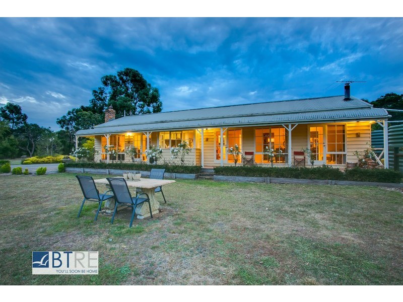 4 Wellington Road, Bittern VIC 3918
