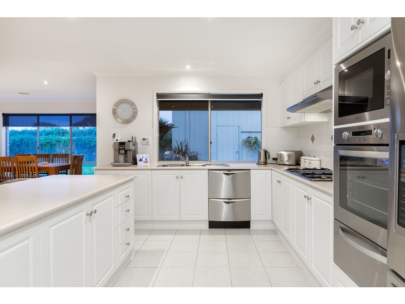 2 Jamie Court, Hastings VIC 3915