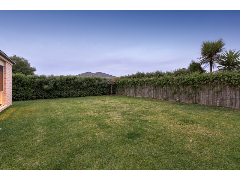 2 Jamie Court, Hastings VIC 3915