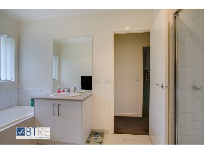 1/2070 Frankston Flinders Road, Hastings VIC 3915