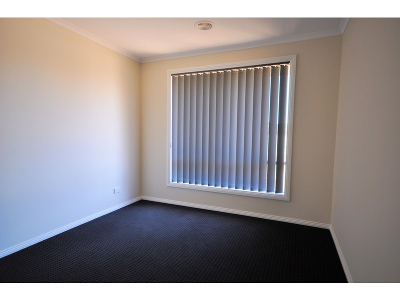 57 Olivia Way, Hastings VIC 3915