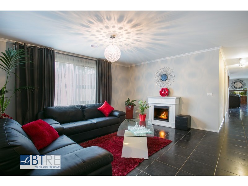 77 Hendersons Road, Bittern VIC 3918