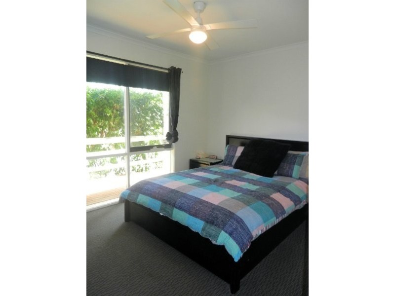 70 Reid Parade, Hastings VIC 3915