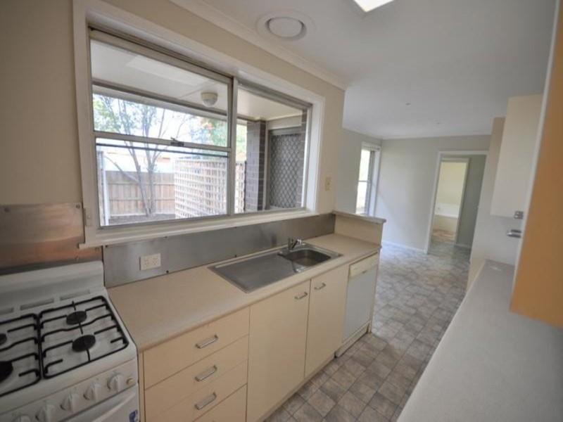 18 Reid Parade, Hastings VIC 3915