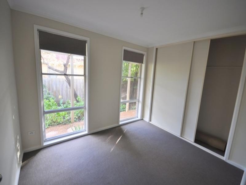 18 Reid Parade, Hastings VIC 3915