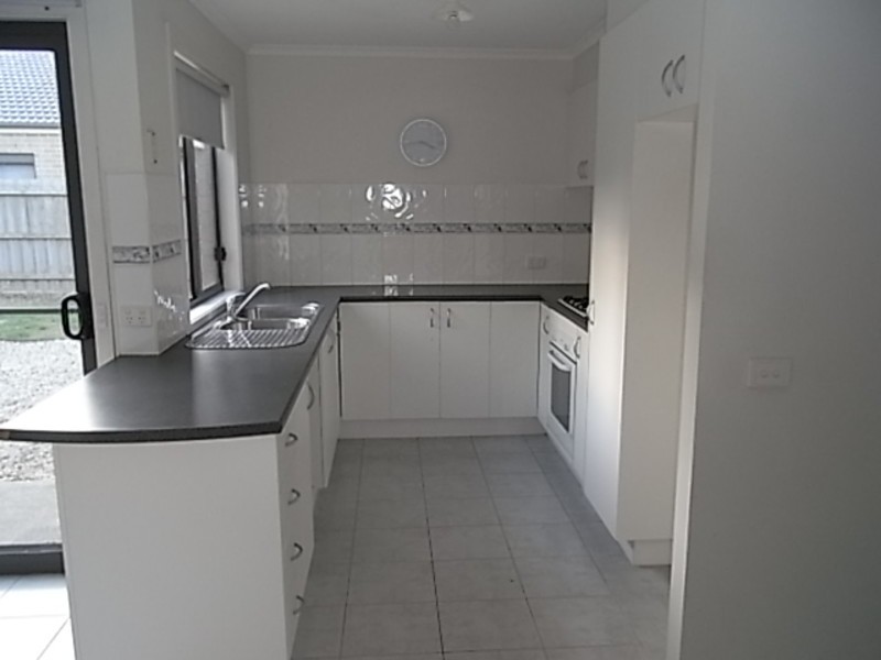 28 Rosemary Drive, Hastings VIC 3915