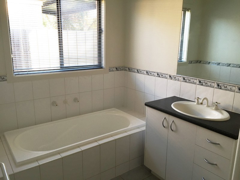 28 Rosemary Drive, Hastings VIC 3915