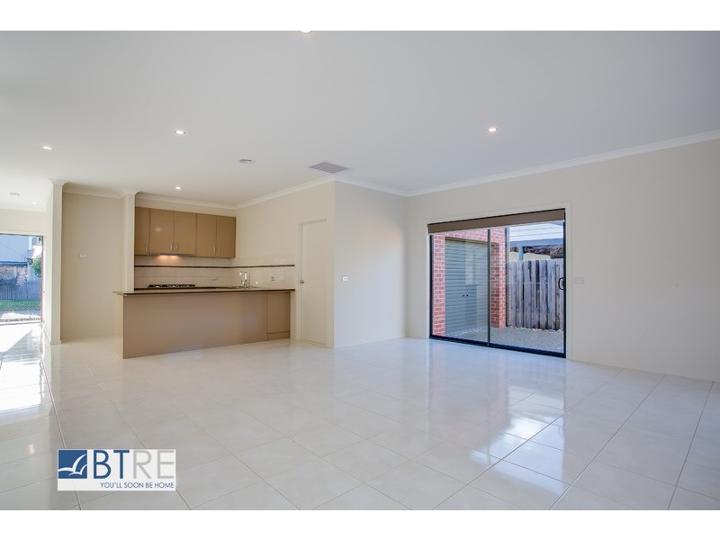 8 Inkerman Street, Bittern VIC 3918