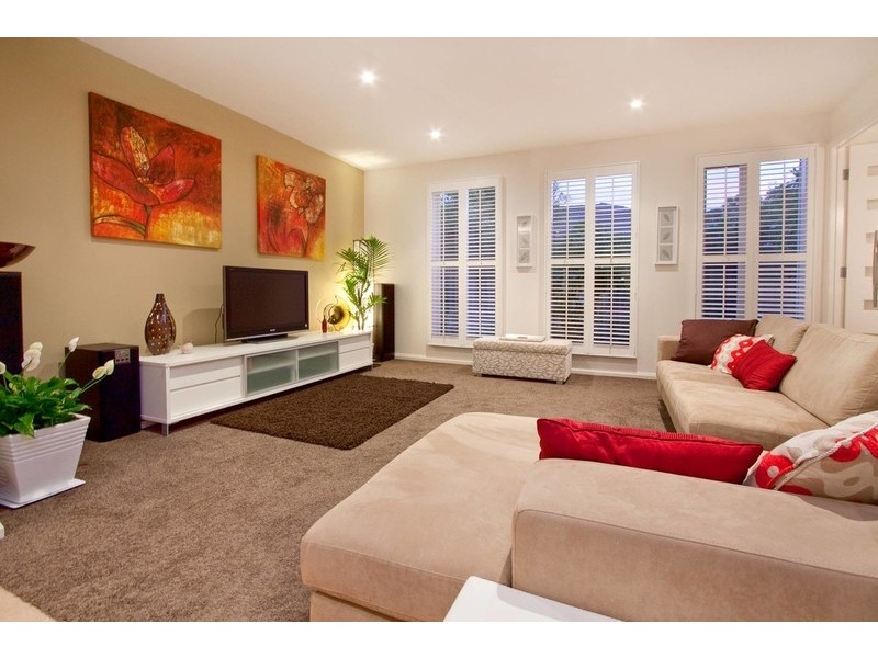 2/110 Tanti Avenue, Mornington VIC 3931