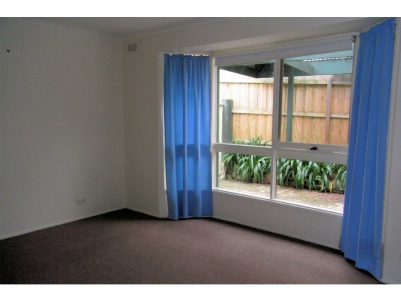 10 Pinewood Drive, Hastings VIC 3915