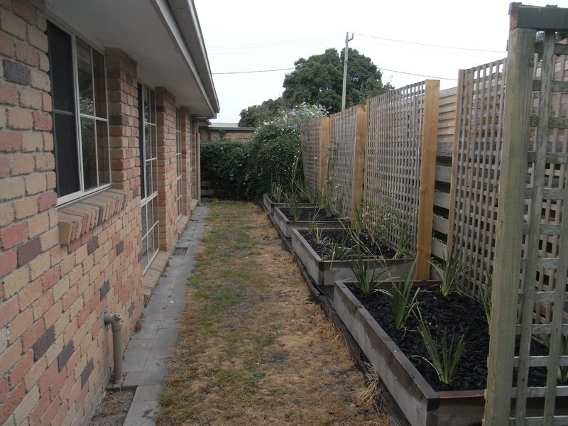 2/16 Arthur Street, Hastings VIC 3915