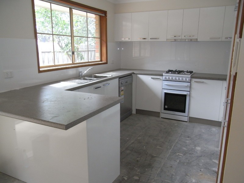 2/14 Arthur Street, Hastings VIC 3915