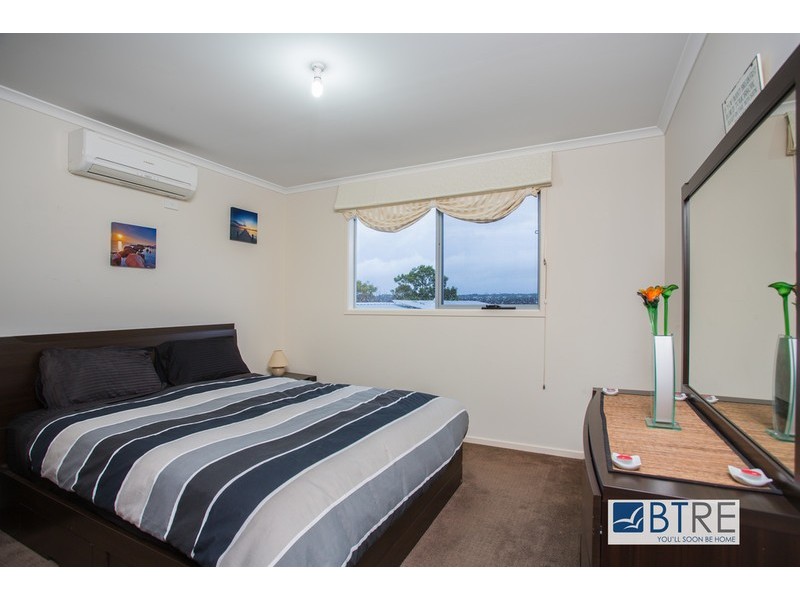 34 Warranqite Crescent, Hastings VIC 3915
