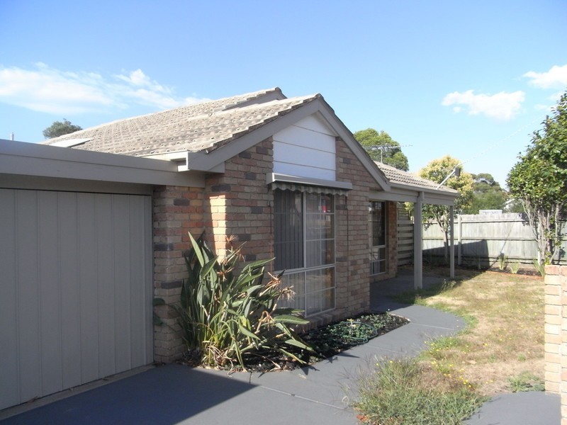 2/16 Arthur Street, Hastings VIC 3915