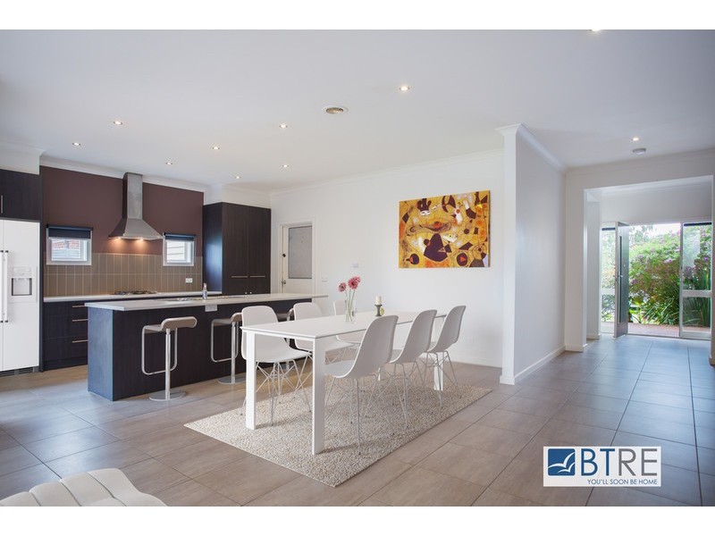 9 Jillian Place, Hastings VIC 3915