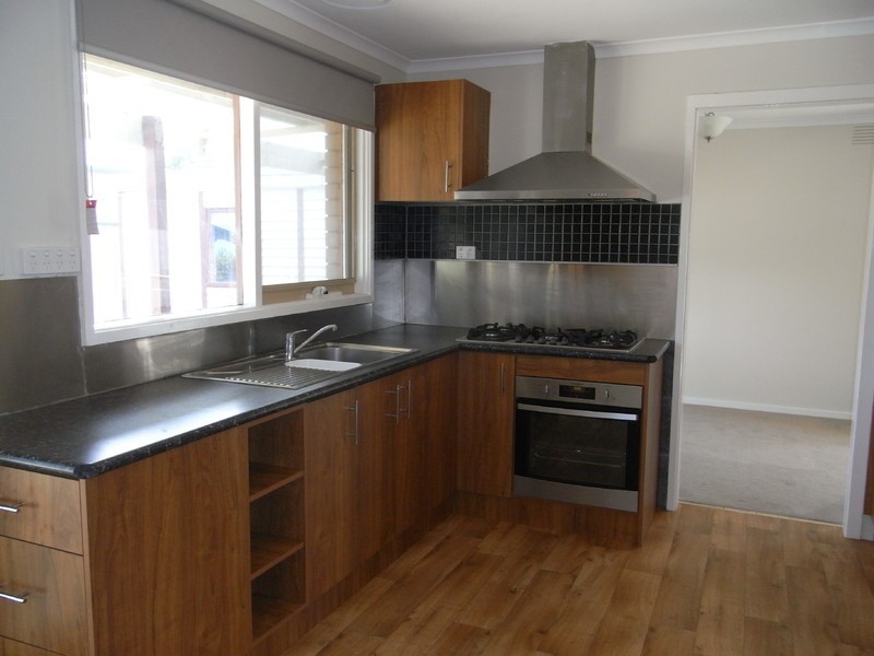 6 Plymouth Street, Hastings VIC 3915