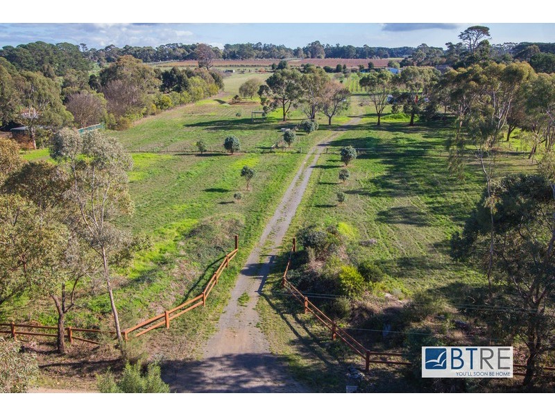 20 Carpenters Lane North, Hastings VIC 3915