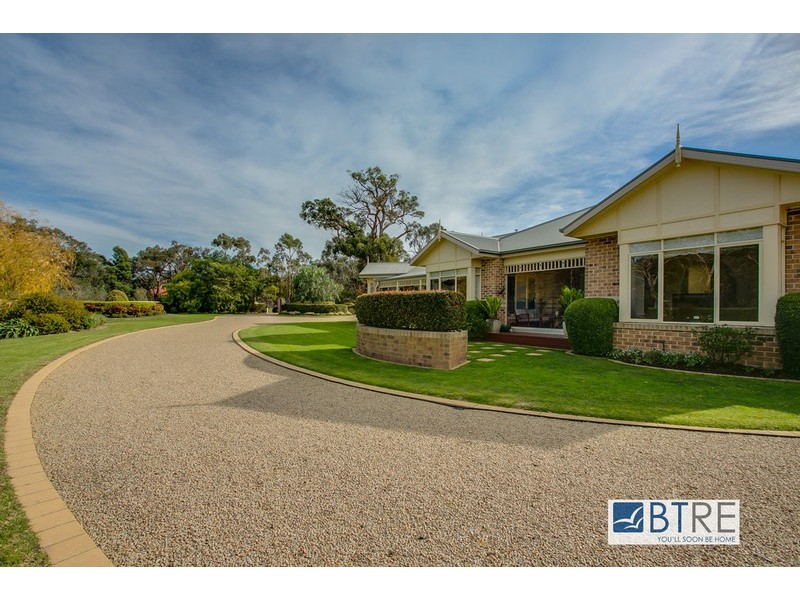 7 Peppermint Place, Bittern VIC 3918