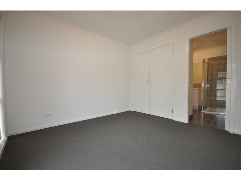 3/2 Portsmouth Road, Bittern VIC 3918