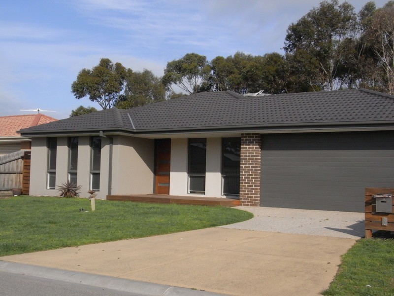 5 John Coleman Close, Hastings VIC 3915