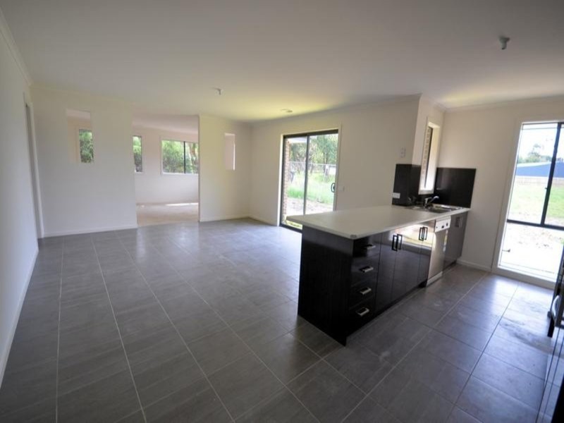 5 John Coleman Close, Hastings VIC 3915