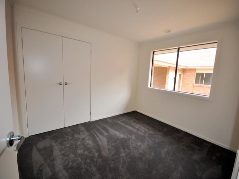 5 John Coleman Close, Hastings VIC 3915