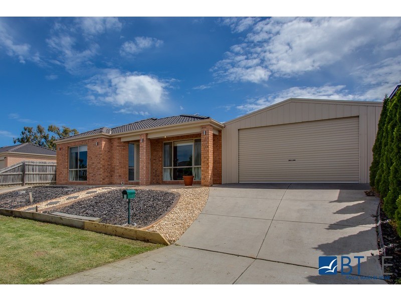 2 Babington Close, Hastings VIC 3915
