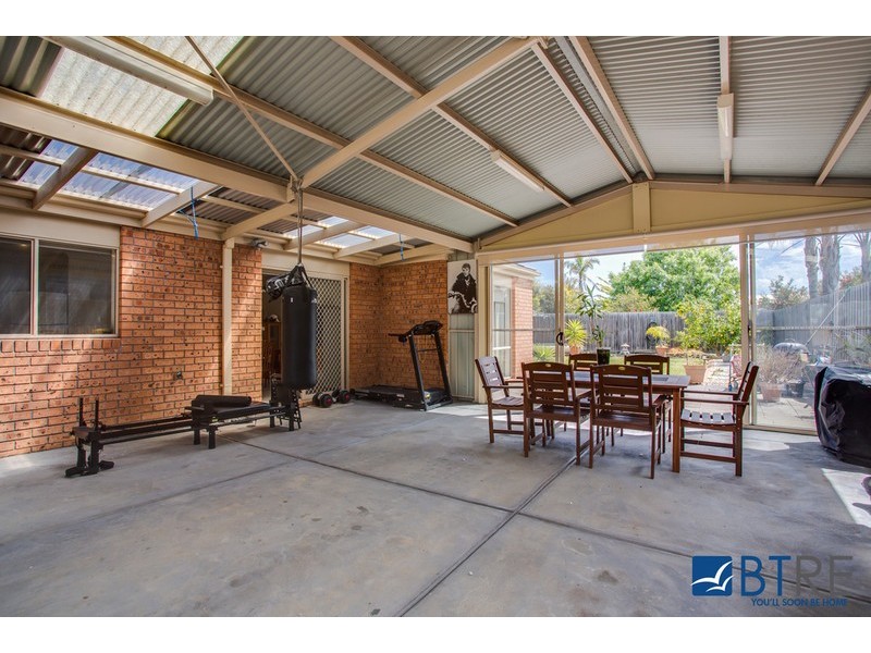 2 Babington Close, Hastings VIC 3915