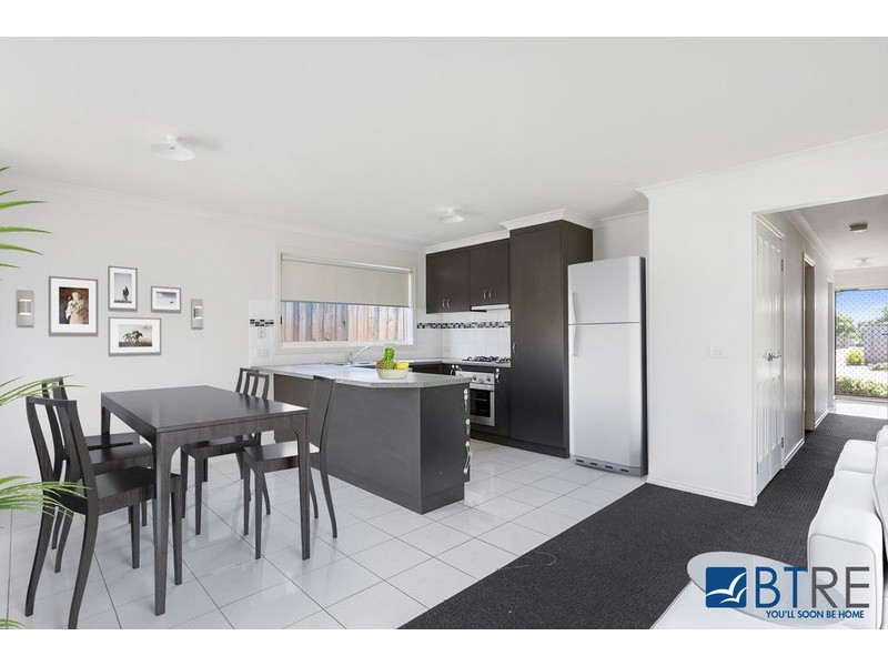 8/99 Disney Street, Crib Point VIC 3919