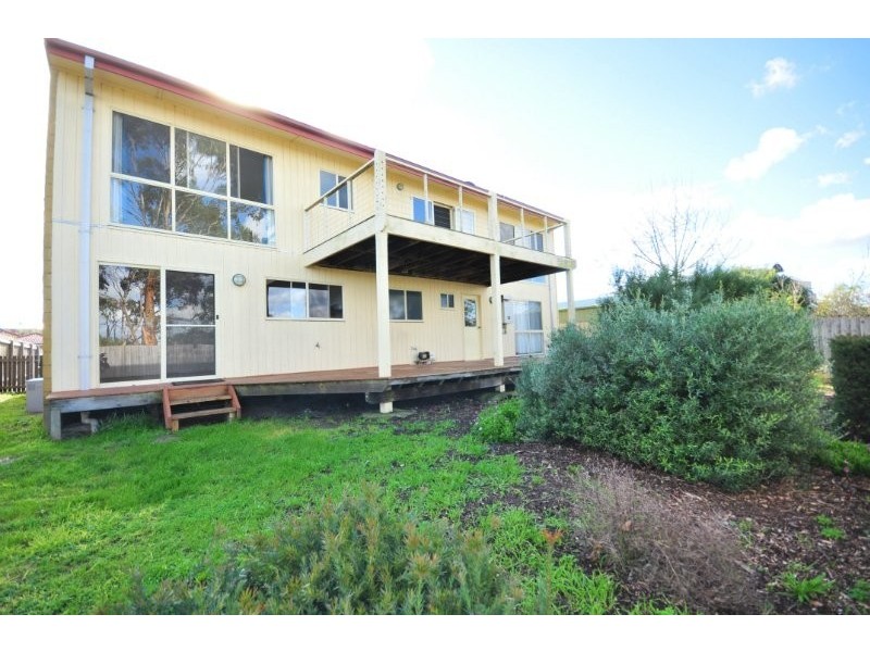 56 Warranqite Crescent, Hastings VIC 3915