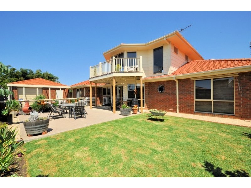 6 Sandstone Court, Hastings VIC 3915