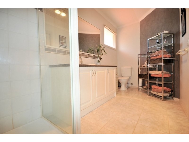 6 Sandstone Court, Hastings VIC 3915