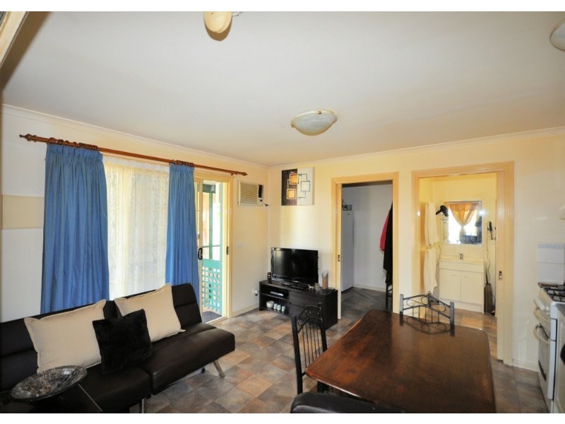 8/38 Salmon Street, Hastings VIC 3915