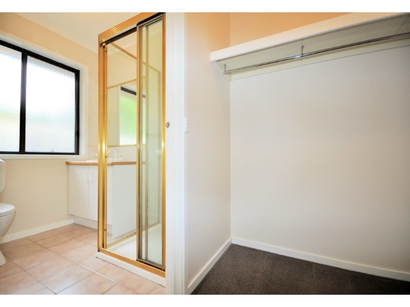 2 Julia Court, Bittern VIC 3918