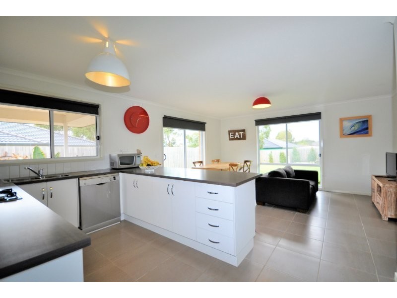 4 Hector Close, Bittern VIC 3918