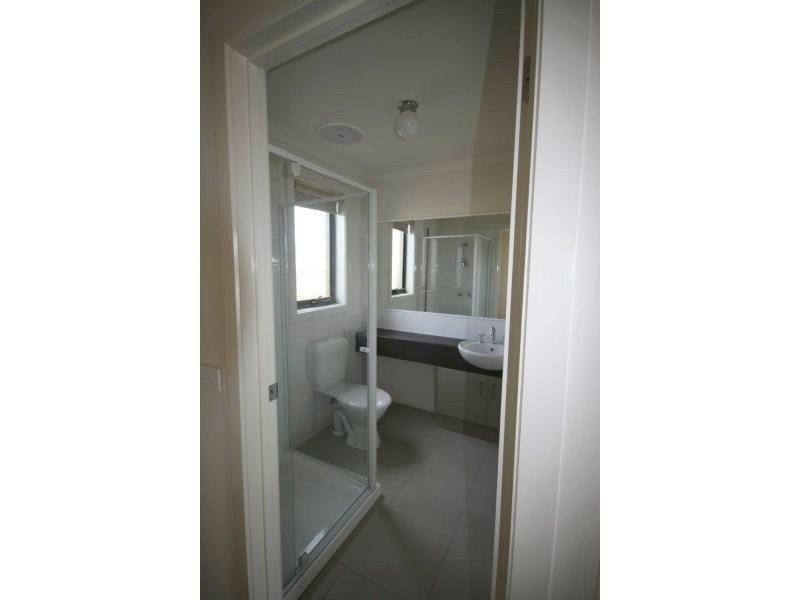 14/10 Kingfisher Court, Hastings VIC 3915