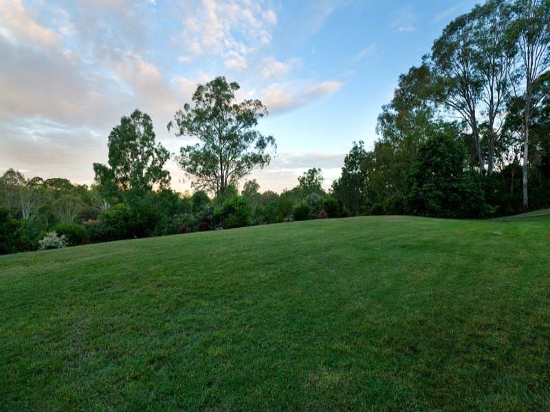 Pullenvale QLD 4069