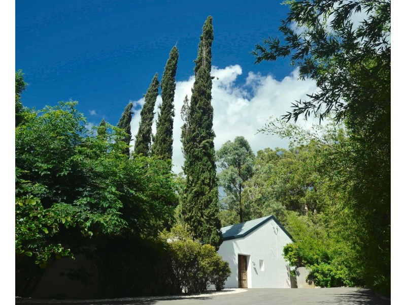 5 Vonne Court, Camp Mountain QLD 4520